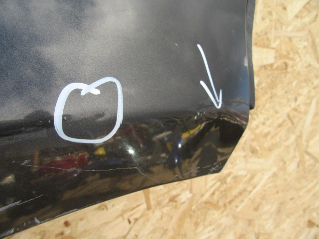 51985 Fiat Bravo II. fekete színű, jobb első sárvédő a képen látható sérüléssel 51822247