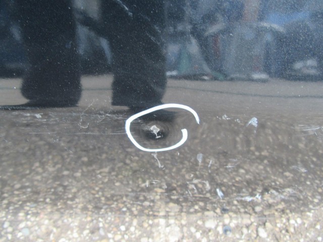 52065 Alfa Romeo Gt fekete színű, jobb oldali ajtó a képen látható sérüléssel