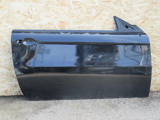 54059 Alfa Romeo Gt fekete színű, jobb oldali ajtó