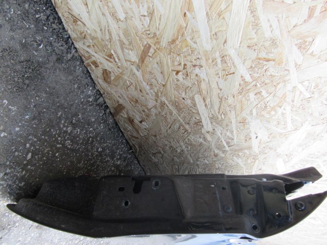 54059 Alfa Romeo Gt fekete színű, jobb oldali ajtó