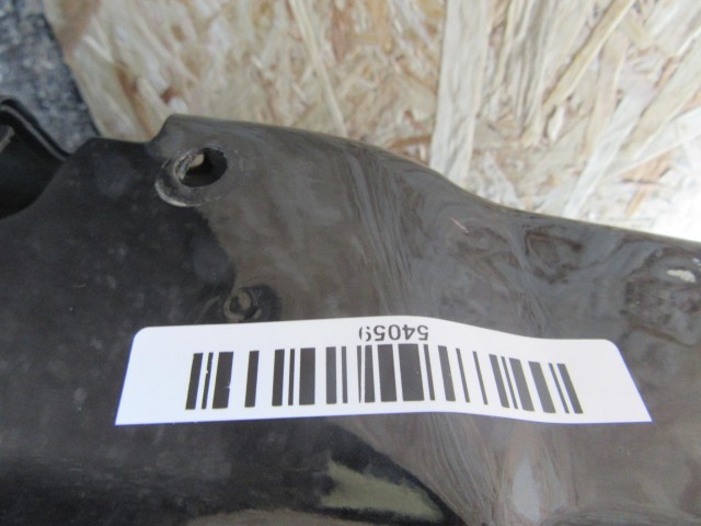 54059 Alfa Romeo Gt fekete színű, jobb oldali ajtó