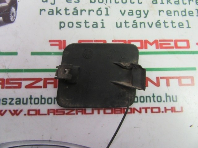 Fiat Stilo FL, 182L2920179 számú , fekete, hátsó vonószem takaró