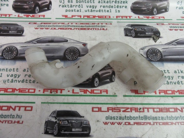 Lancia Delta ablakmosó tartály beömlő