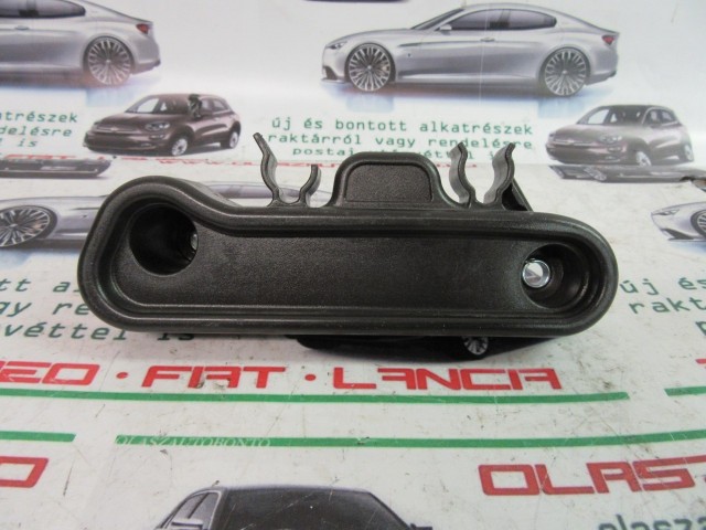 Lancia Musa jobb oldali kalaptartó tartó