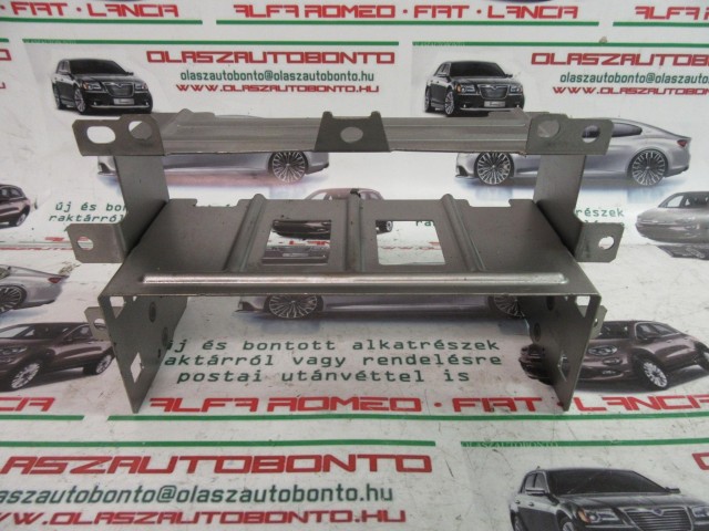 Fiat Idea/Lancia Musa rádió keret