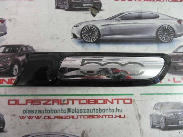 Fiat 500 735431949 számú , bal hátsó díszcsík