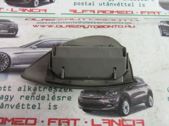 Fiat Multipla I. 735241909 számú, jobb oldali hamutartó