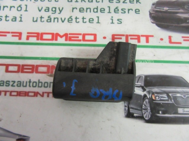Fiat Bravo II. jobb első ülés távolság állító kar /fogantyú
