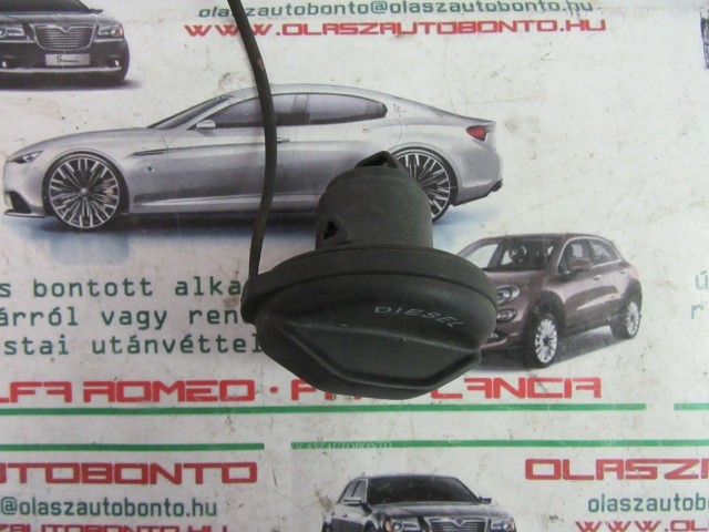 Fiat Croma Jtd tanksapka