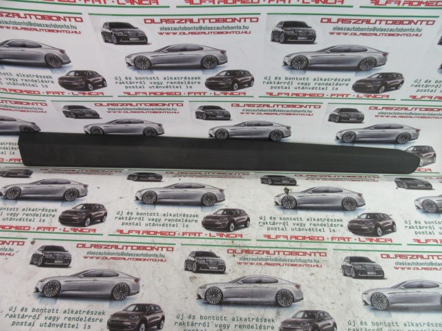 Fiat Doblo 2009-2015 gyári új, jobb első díszcsík 735497896