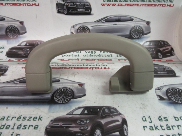 Alfa Romeo 159sw bal hátsó kapaszkodó