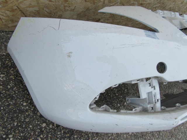 55142 Lancia Ypsilon 2011-2015 első lökhárító, a képen látható javítással