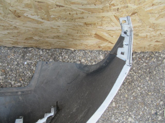 55142 Lancia Ypsilon 2011-2015 első lökhárító, a képen látható javítással