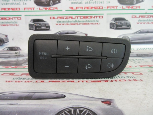 Fiat Grande Punto 735367267 számú ködlámpa kapcsoló