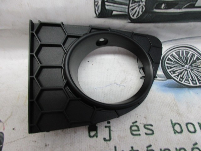 Fiat Nouva Punto 735507110 számú, utángyártott új, bal oldali ködlámpa keret