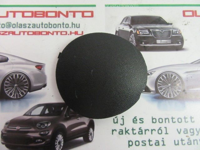 Fiat Stilo 5 ajtós, 735297020 számú, bal oldali csavar takaró