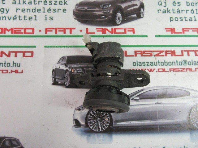 Fiat Stilo 3 ajtós csomagtérajtó zárbetét ház