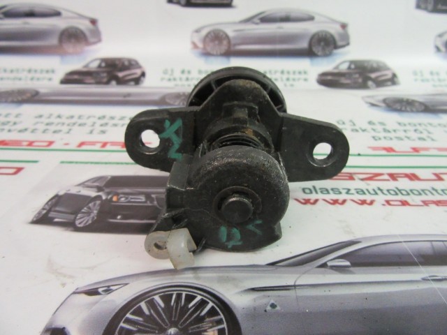 Fiat Stilo 3 ajtós csomagtérajtó zárbetét ház