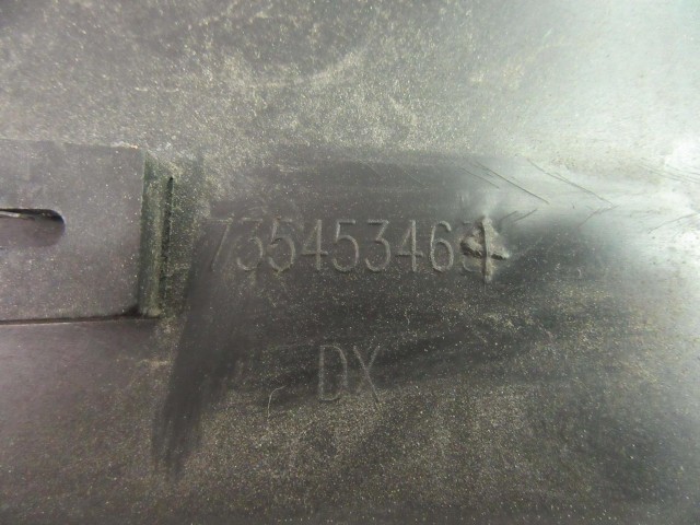 Lancia Delta 735453464 számú, gyári új, jobb oldali díszcsík