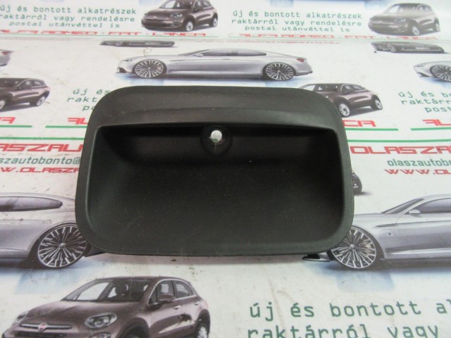 Fiat Croma csomagtér ajtó bal oldali ajtóbehúzó
