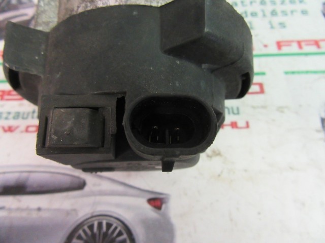 Alfa Romeo 147 468499661 számú ködlámpa