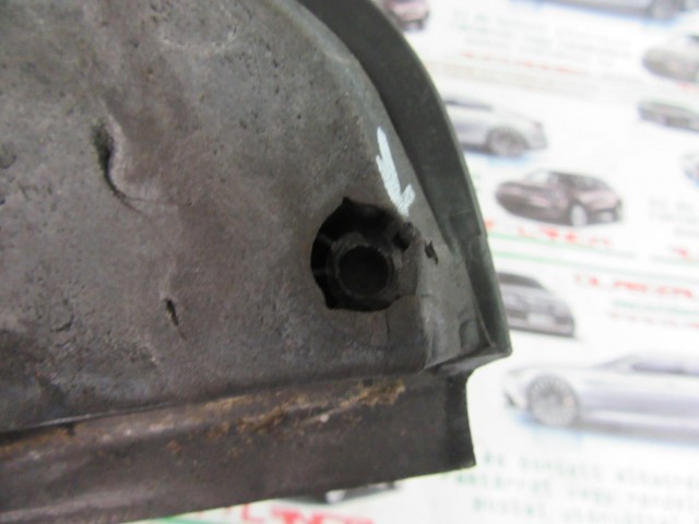 Fiat Stilo 5 ajtós , kék színű, elektromos, bal oldali tükör a képen látható sérüléssel