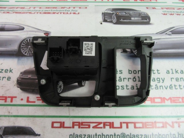 Alfa Romeo Giulietta Aux, Usb, Sd csatlakozó 156102168