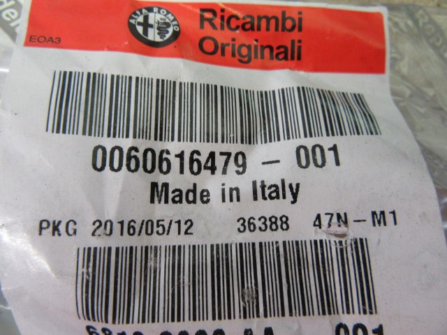 Alfa Romeo 147, 156, Gt gyári új hátsó lengéscsillapító alsó csavar 60616479