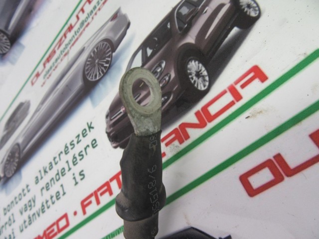 Lancia delta 1,6 16v Mjet pozitív akku kábel 51899472