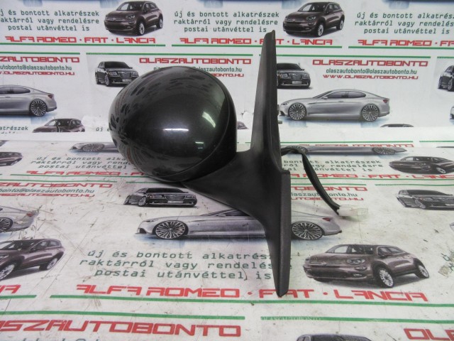 Alfa Romeo Gt szürke, öt vezetékes jobb oldali visszapillantó tükör 