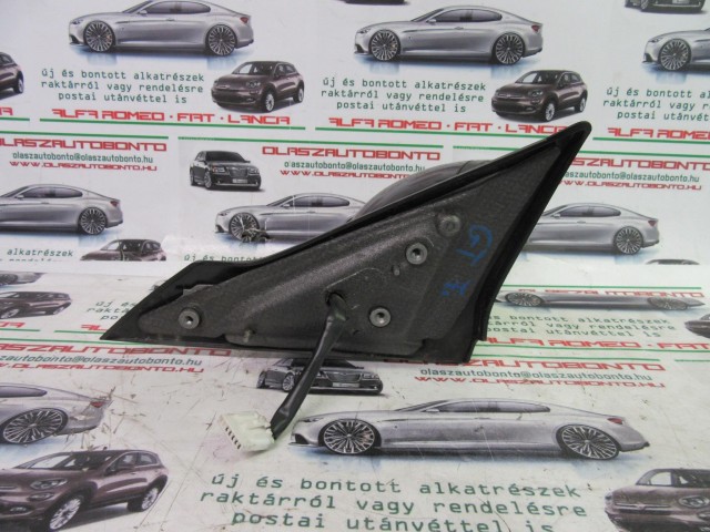 Alfa Romeo Gt szürke, öt vezetékes jobb oldali visszapillantó tükör 