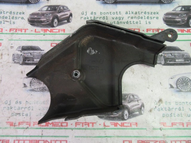 Fiat Panda II.  1,1 benzin alsó vezérlés burkolat 55192316