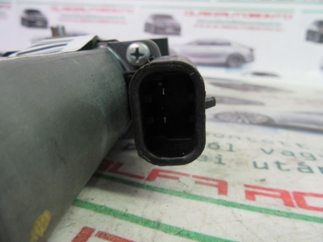 Fiat Stilo D2514-50001601 számú, jobb hátsó ablakemelő motor