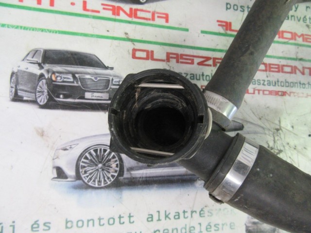 Fiat 500 1,3 Mjet vízcső 51856120