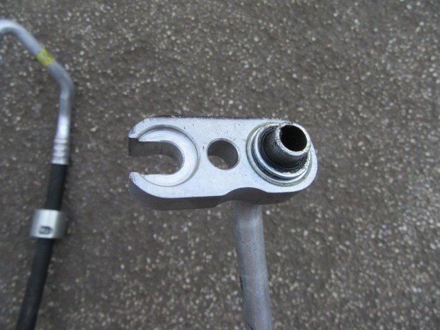 Alfa Romeo Giulietta 2,0 16v Diesel klímacső 50522901