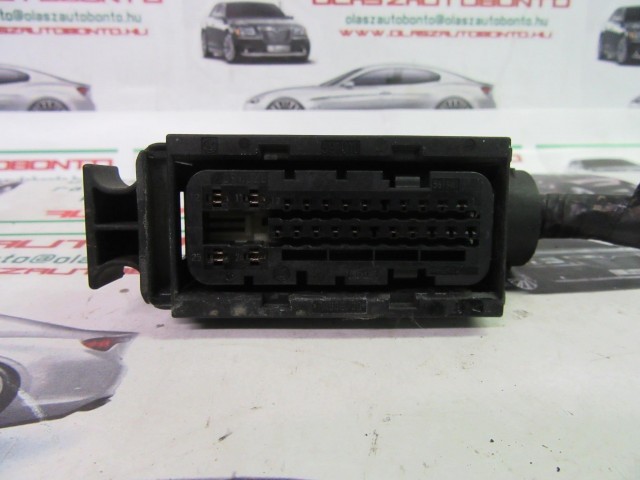 Lancia Ypsilon II. 51758179 számú Abs  elektromos csatlakozó 