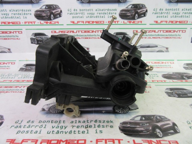 Fiat  8v benzines szívócsonk 55195946