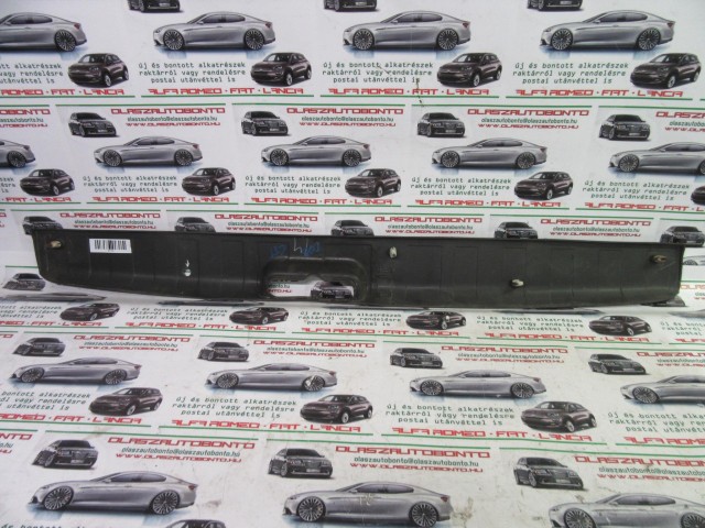 Fiat Doblo I.-II.  735286922 számú, csomagtér küszöb műanyag Sérült