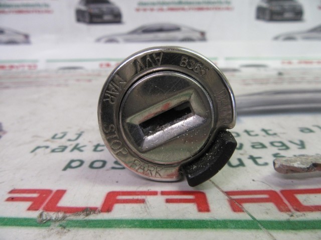 Fiat Multipla gyújtáskapcsoló kulccsal 