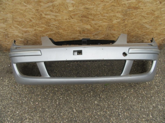 61242 Lancia Phedra ezüst színű első lökhárító 61242