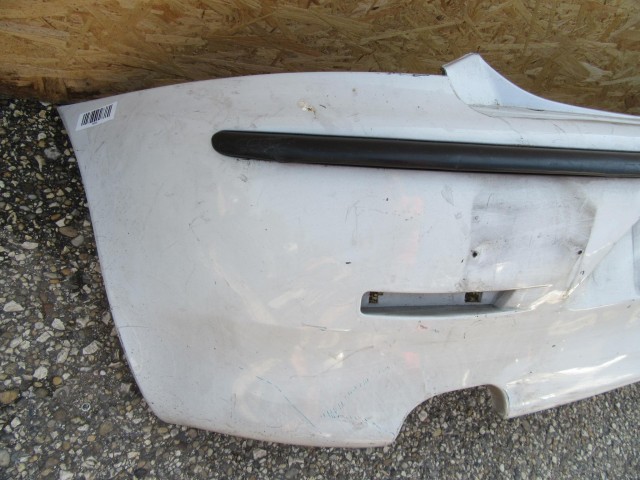 58990 Alfa Romeo 147 2000-2005 fehér színű hátsó lökhárító