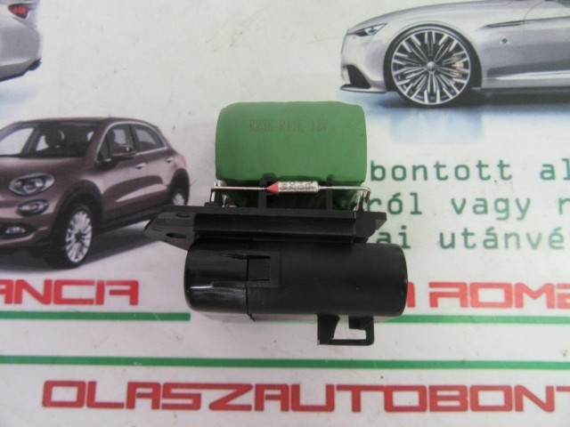 Fiat Grande Punto utángyártott új hűtőventilátor előtét ellen állás 55703589