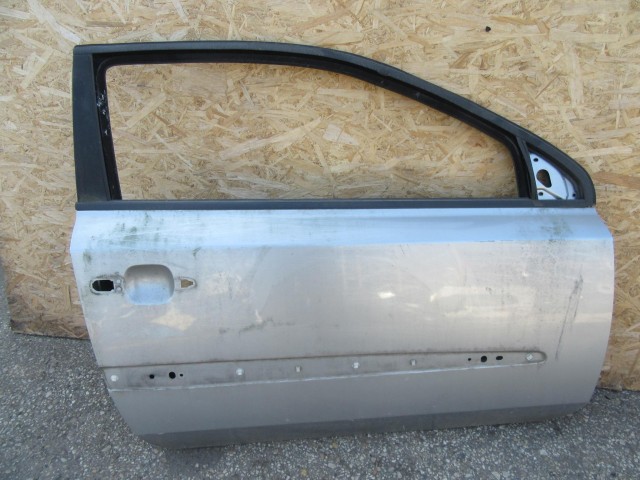 61697 Fiat Stilo 3 ajtós, ezüst színű jobb ajtó 