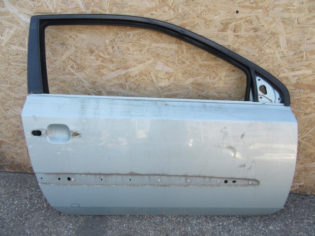 61710 Fiat Stilo 3 ajtós, zöld színű jobb oldali ajtó