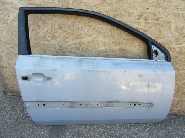 61711 Fiat Stilo 3 ajtós, kék színű jobb oldali ajtó