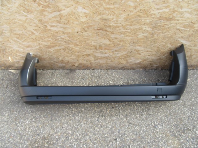 Fiat Doblo III.-IV.  utángyártott új, fényezetlen fekete hátsó lökhárító, ketté nyíló ajtós 735497862