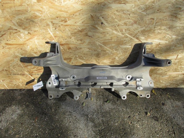 Fiat Linea aluminium első segédalváz (bölcső)