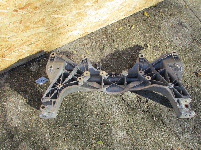 Fiat Linea aluminium első segédalváz (bölcső)