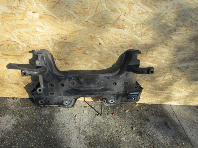 Fiat Linea vas első segédalváz (bölcső) 