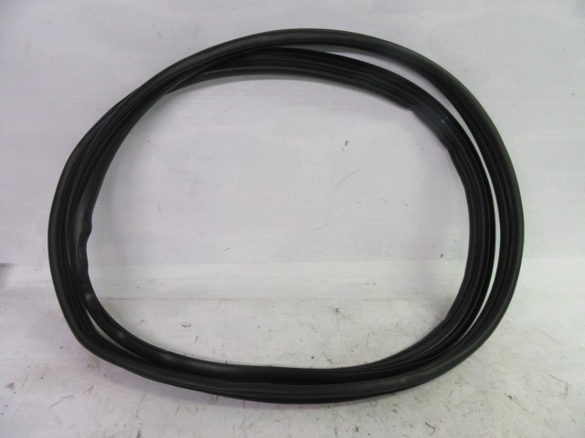 Alfa Romeo 147 3 ajtós gyári új, bal oldali ajtó kédergumi 46795545